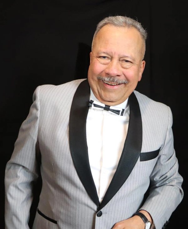 Humberto Vélez